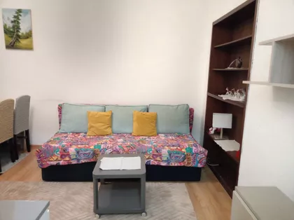 Kalenić pijaca | 4zida.rs