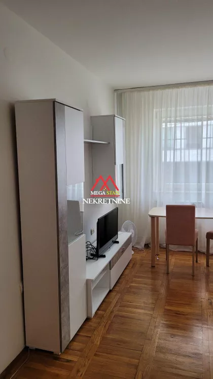 Novosadskog Sajma | 4zida.rs