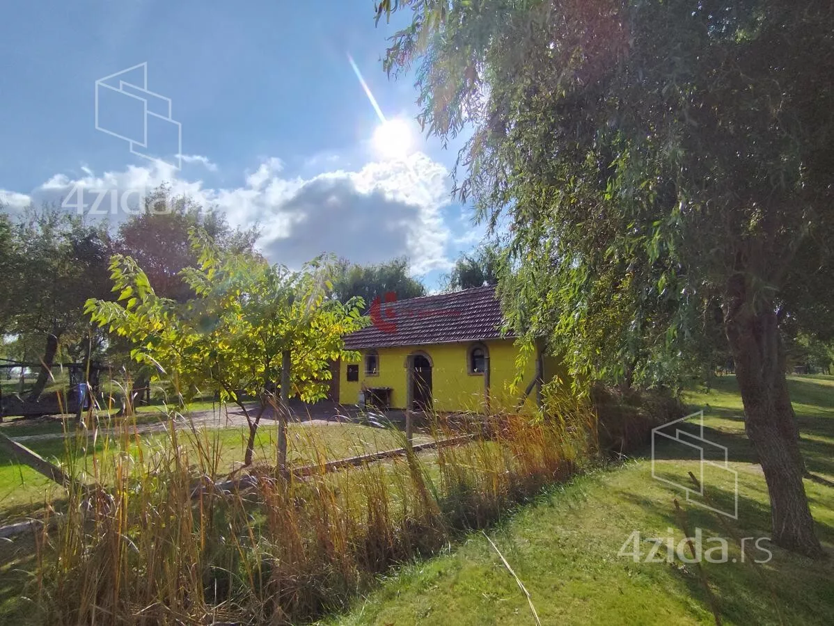 Ugostiteljski objekat | 4zida