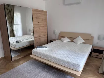 Sitnička | 4zida.rs