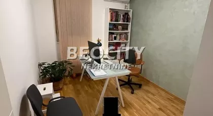 Petrovaradinsko Podgrađe - Gradić | 4zida.rs