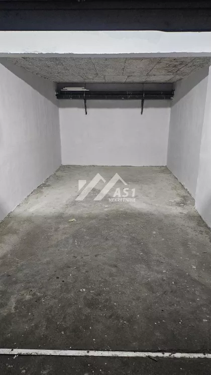 Braće Ribnikar | 4zida.rs