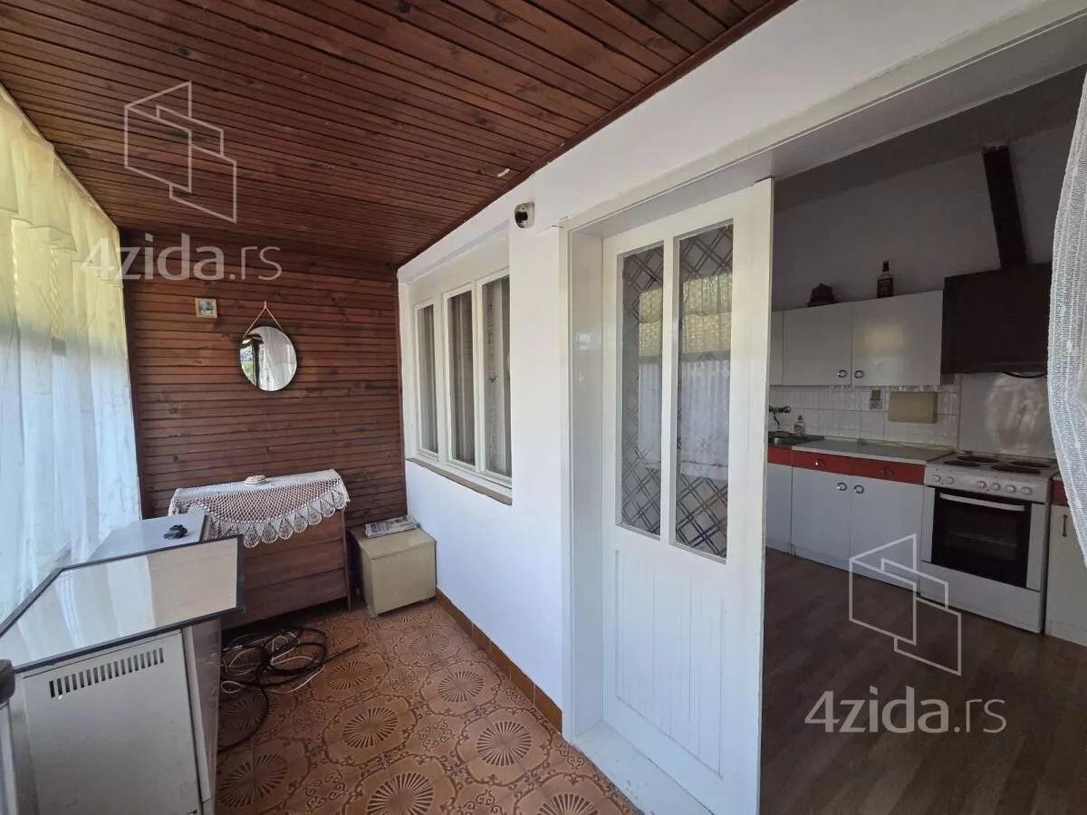 Kuća | 4zida
