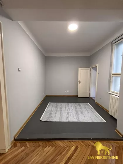 RADNIČKA | 4zida.rs