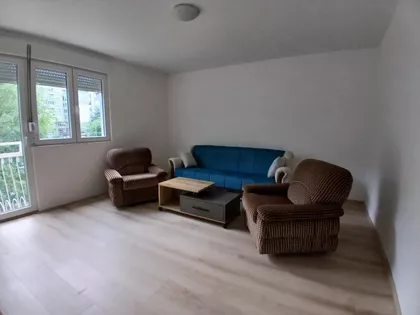 Vašarište | 4zida.rs