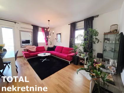 Lipov Gaj | 4zida.rs