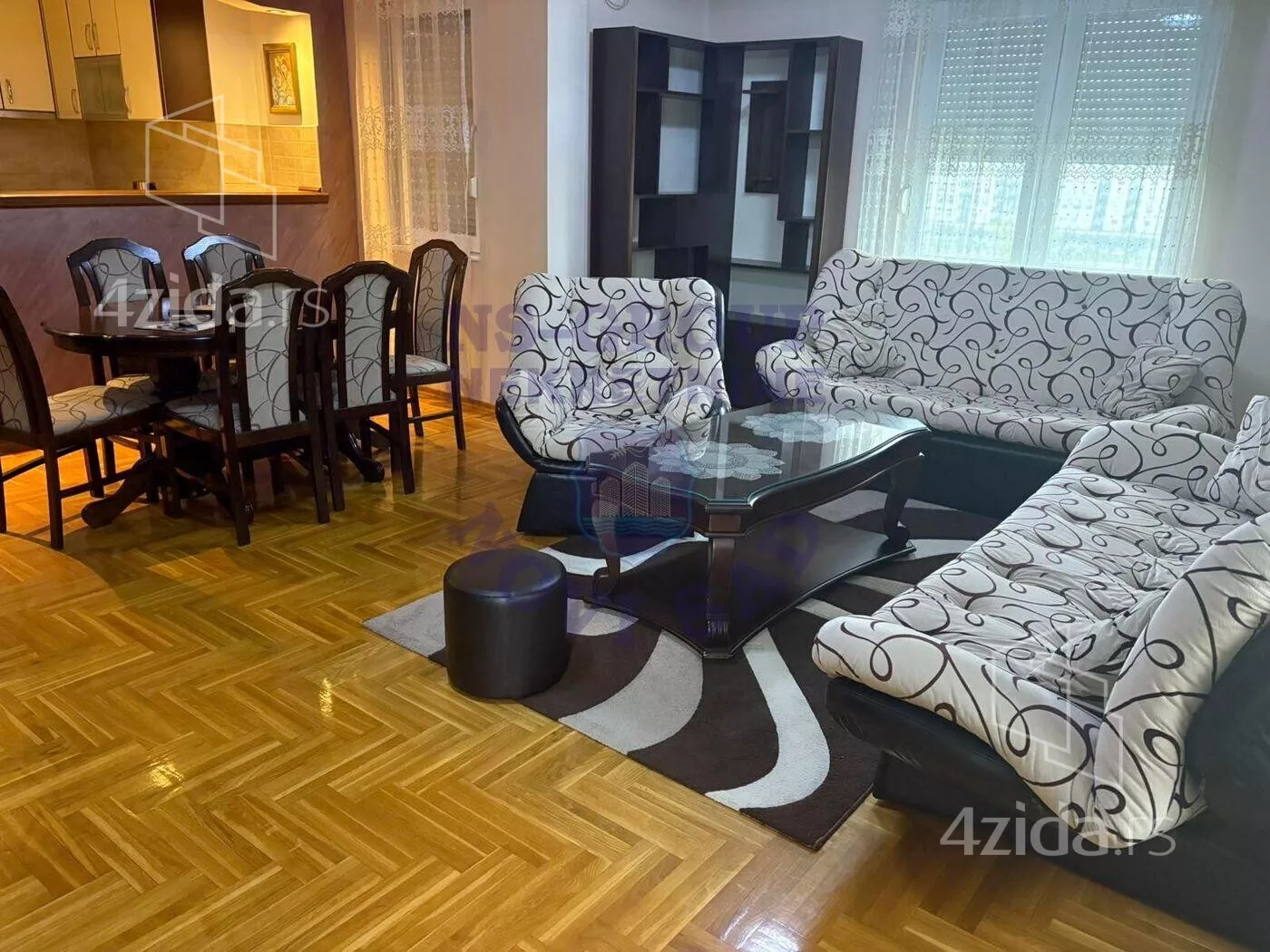 Četvorosoban stan | 4zida