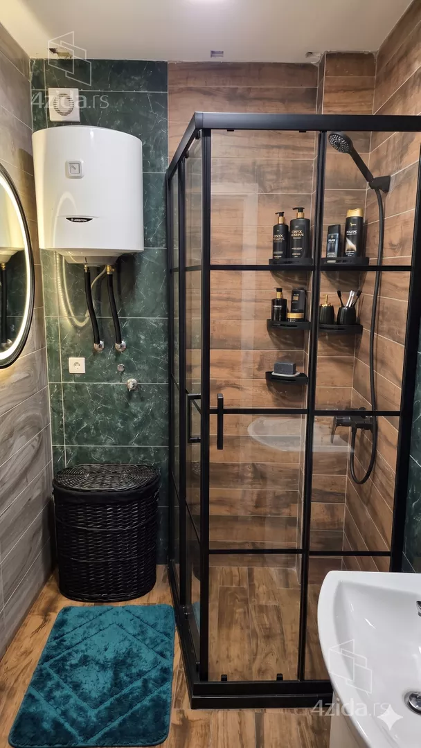 3-etažna kuća | 4zida