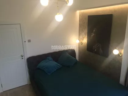 Ustanička | 4zida.rs