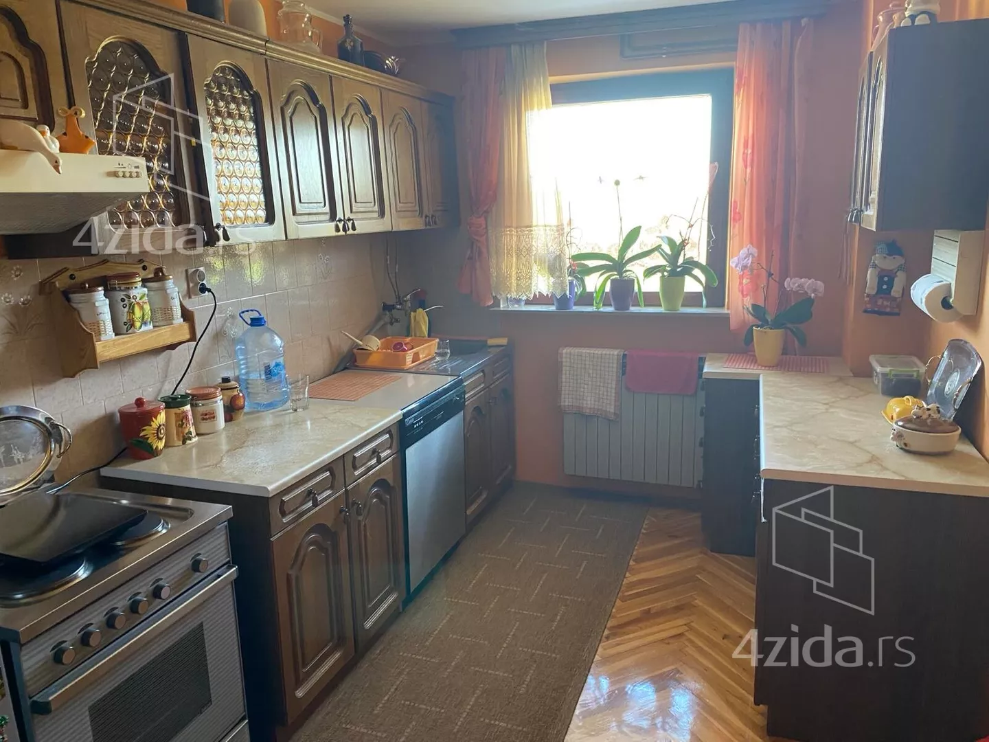 3-etažna kuća | 4zida