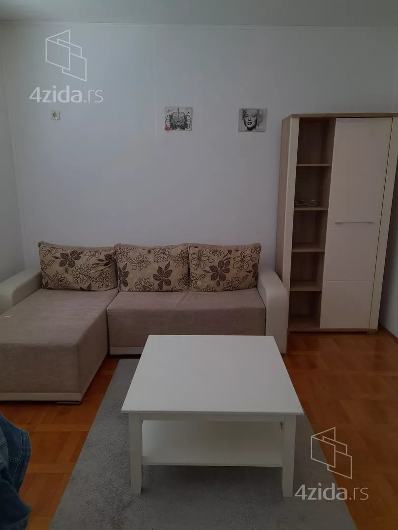 Garsonjera | 4zida