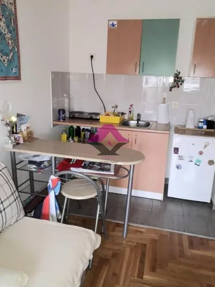 Bulevar Cara Lazara | 4zida.rs