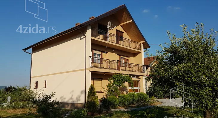 3-etažna kuća | 4zida
