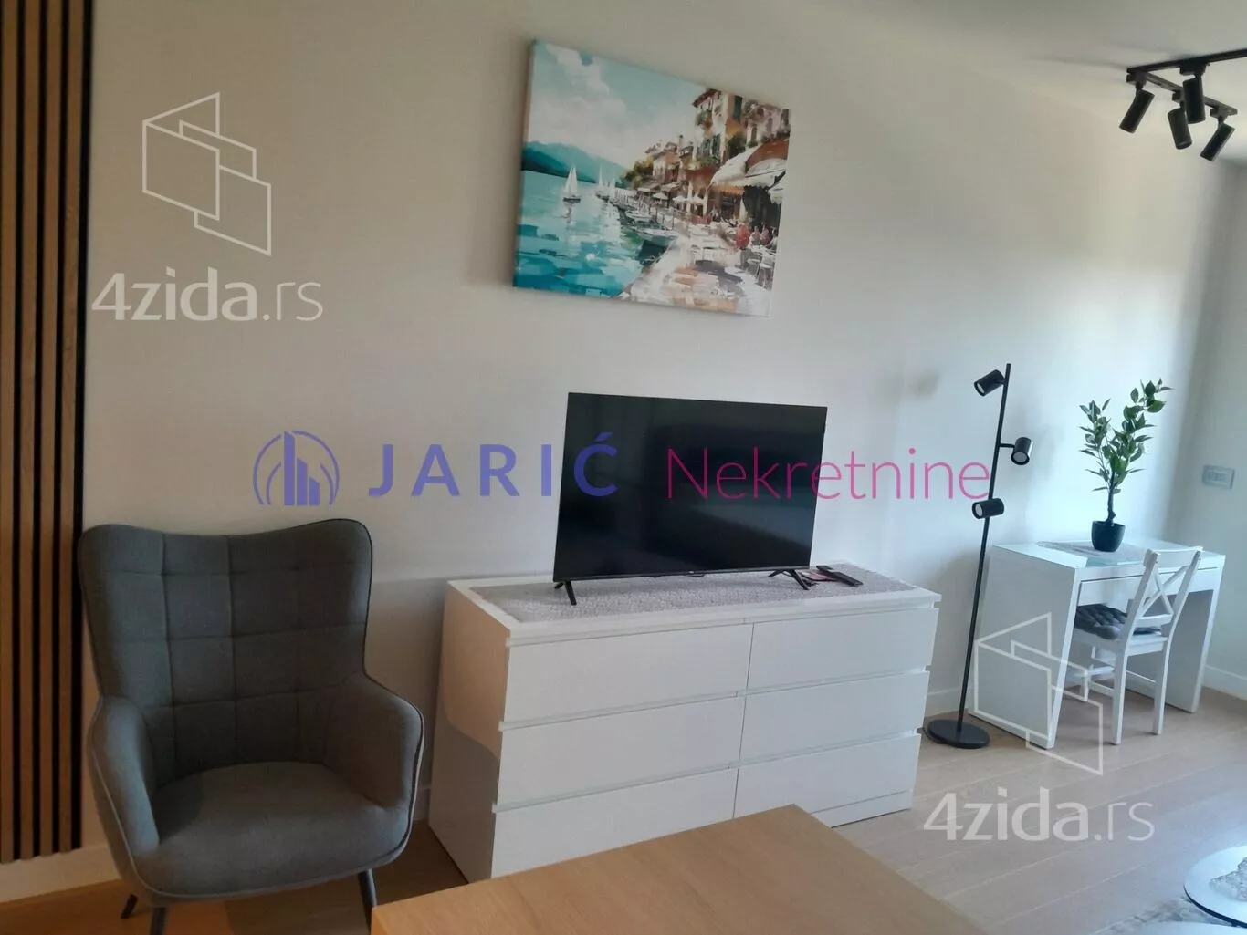 Jednosoban stan | 4zida