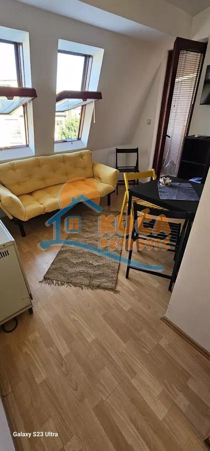 Jovana Ristića | 4zida.rs