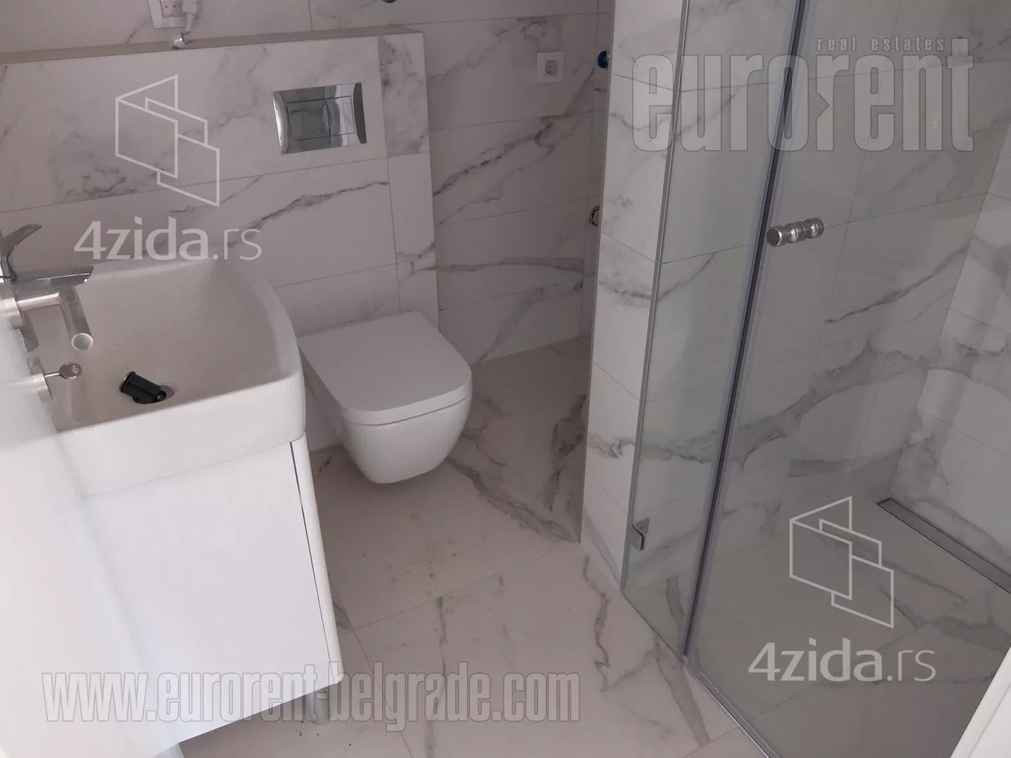 Troiposoban stan | 4zida