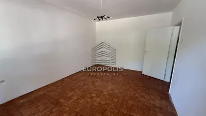 Nehruova | 4zida.rs