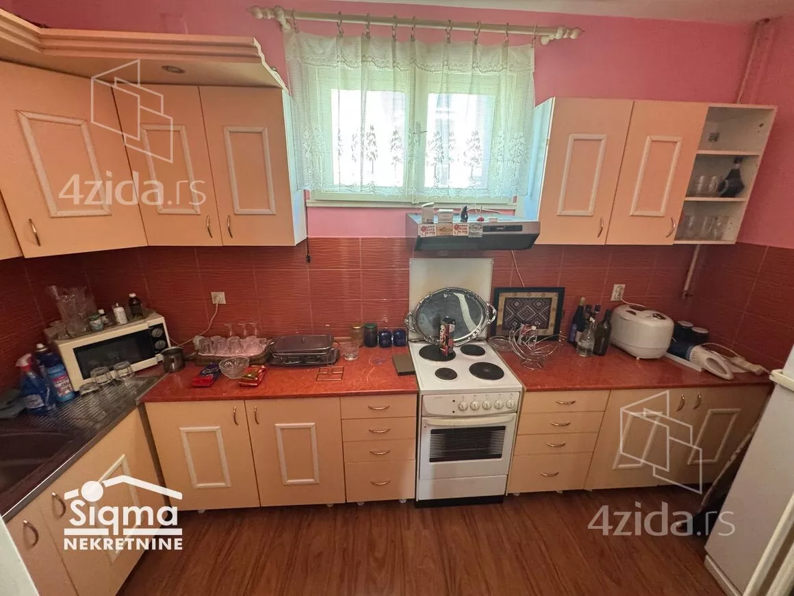 3-etažna kuća | 4zida