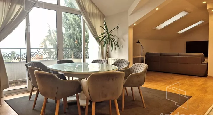 Četvoroiposoban stan | 4zida