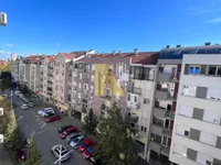 Bulevar Oslobođenja, Gradske lokacije, Novi Sad