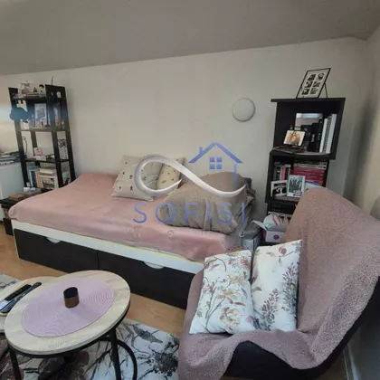 Kaće Dejanović | 4zida.rs