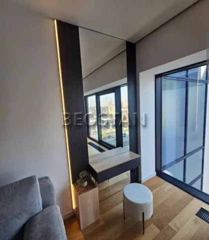 Omladinskih Brigada | 4zida.rs