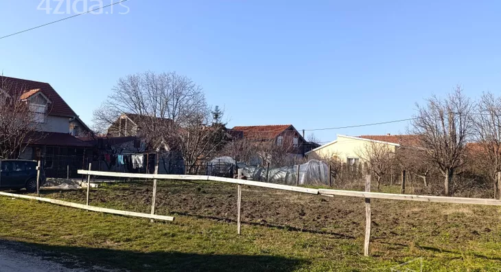 Građevinsko zemljište | 4zida