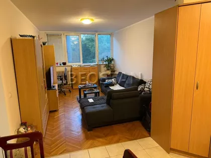 Omladinskih Brigada | 4zida.rs