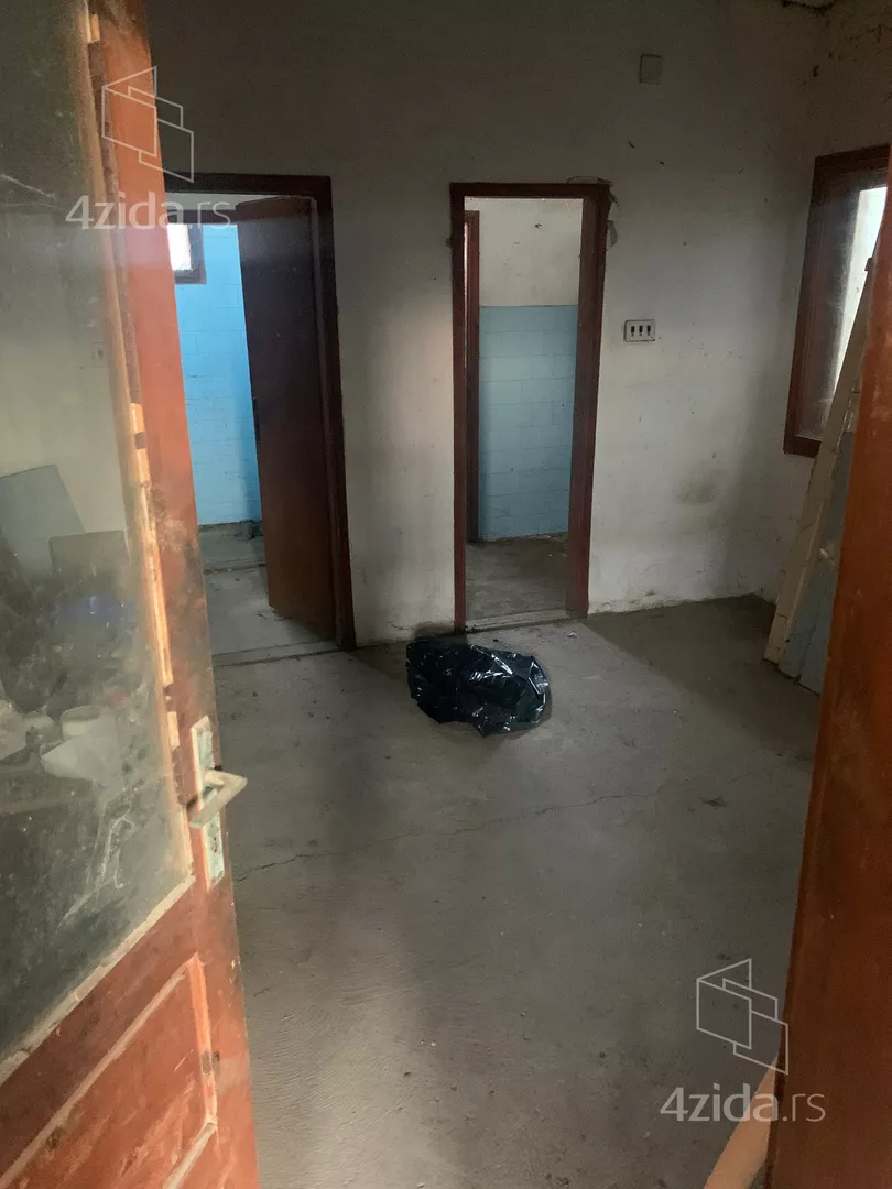 Hala | 4zida