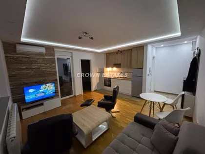 Paje Jovanovica | 4zida.rs