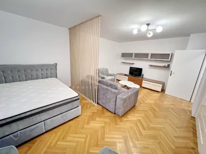 Skender Begova | 4zida.rs