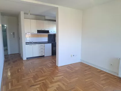 Ladne vode | 4zida.rs