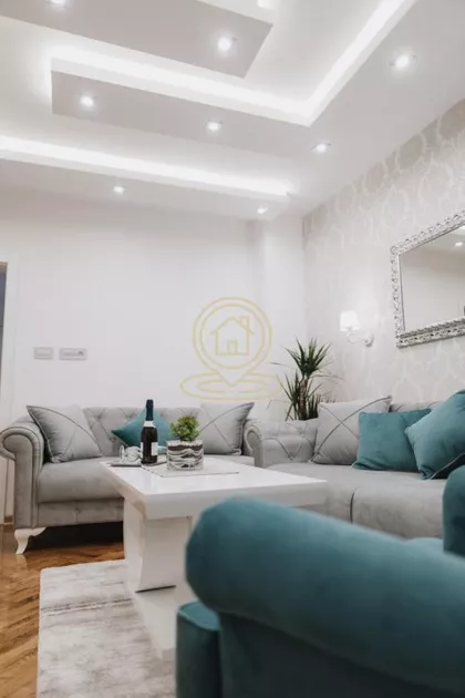 Skerlićeva | 4zida.rs