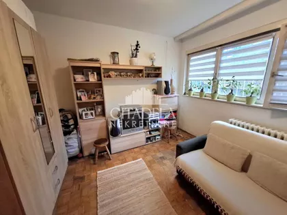 Luke Vojvodića | 4zida.rs