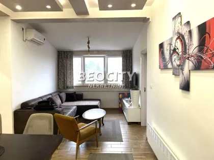 Sretena Mladenovića Mike | 4zida.rs