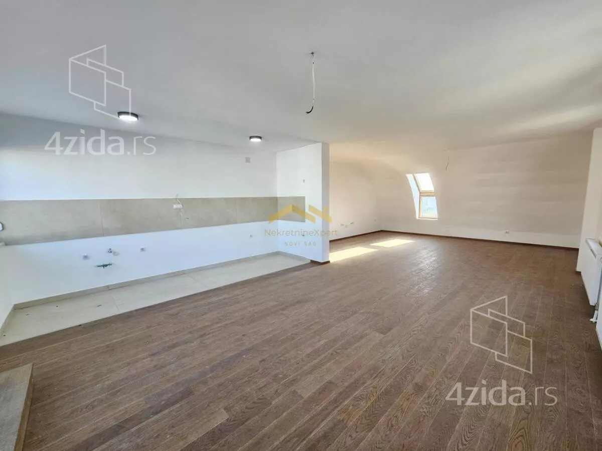 Šestosoban stan | 4zida