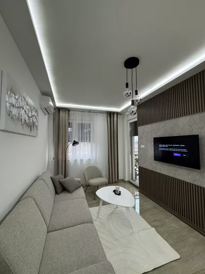 Ognjena Price 36 | 4zida.rs