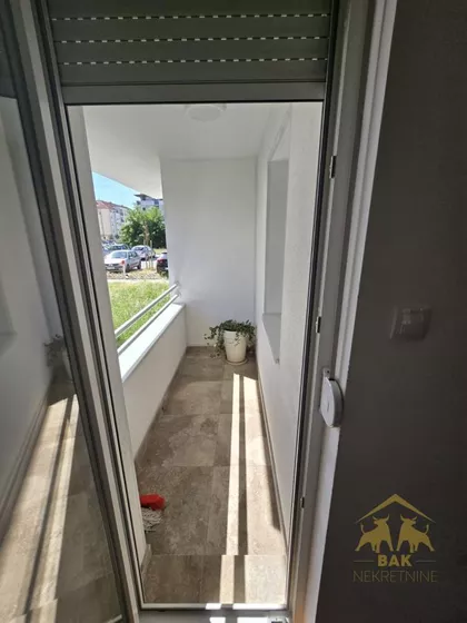 Novo Naselje | 4zida.rs