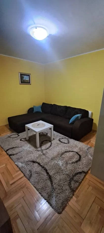 Danilova 13 | 4zida.rs