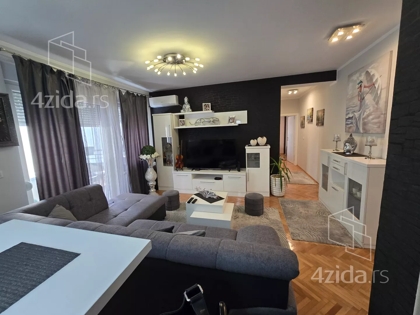 Trosoban stan | 4zida