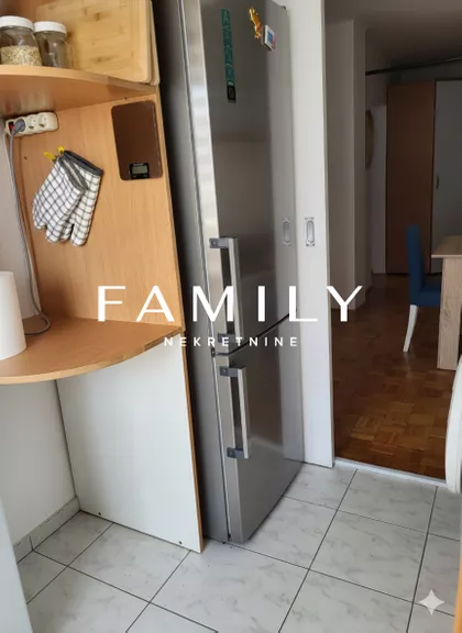 Partizanskih Baza | 4zida.rs