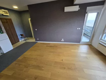 Marije Bursać | 4zida.rs