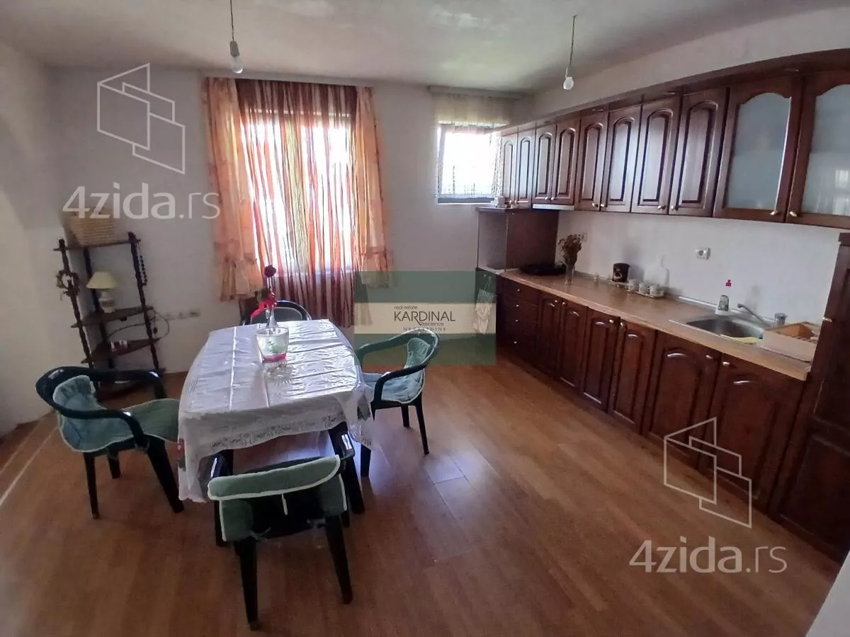 Kuća | 4zida