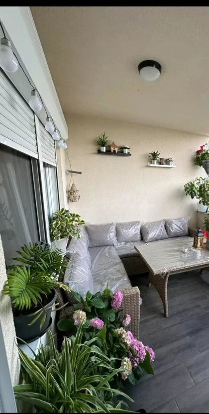 Kertvaroš | 4zida.rs