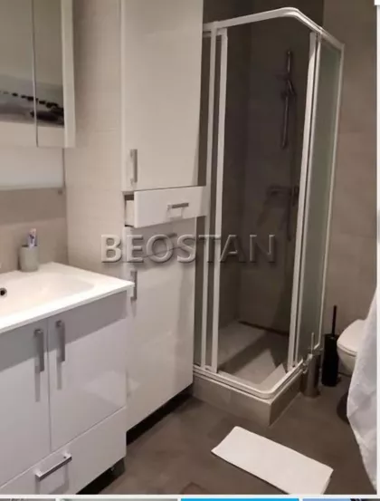 Omladinskih Brigada | 4zida.rs