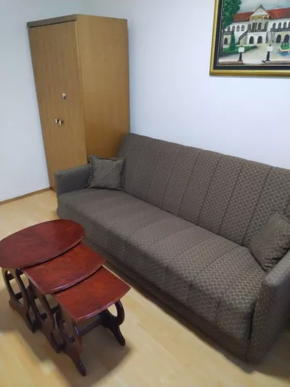 Božidar Adžija | 4zida.rs