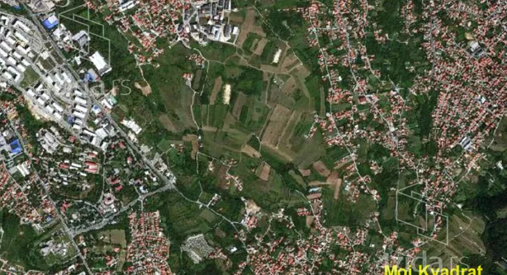 Plac | 4zida