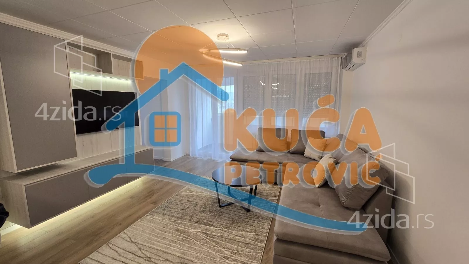 Troiposoban stan | 4zida