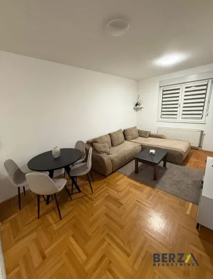 Bulevar Patrijarha Pavla (Somborski Bulevar) | 4zida.rs