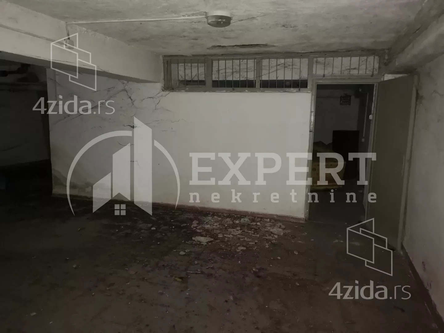 Lokal | 4zida